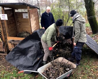 Fermentert hageavfall våren etter bokashi microferm 9.jpg