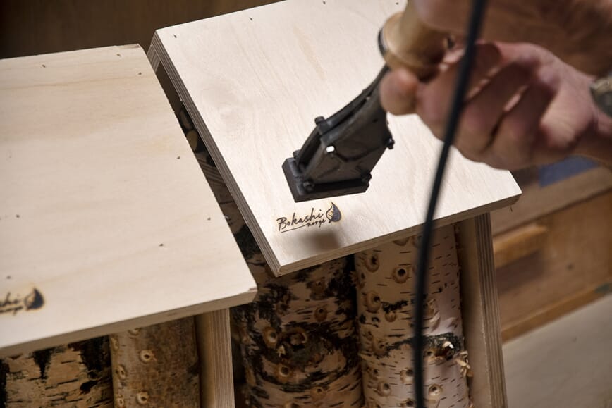 lage insektshotell 5.jpg