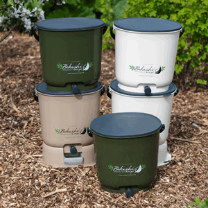 Liten pakke: 6 bøtter + 4 kg strø