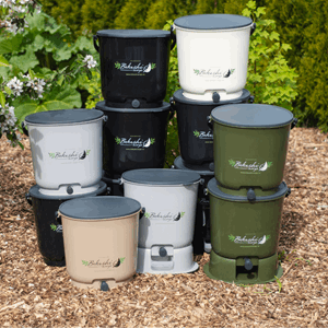 Stor pakke: 10 bøtter + 4 kg strø