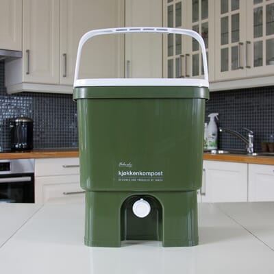 Klassisk enkeltbøtte grønn.jpg